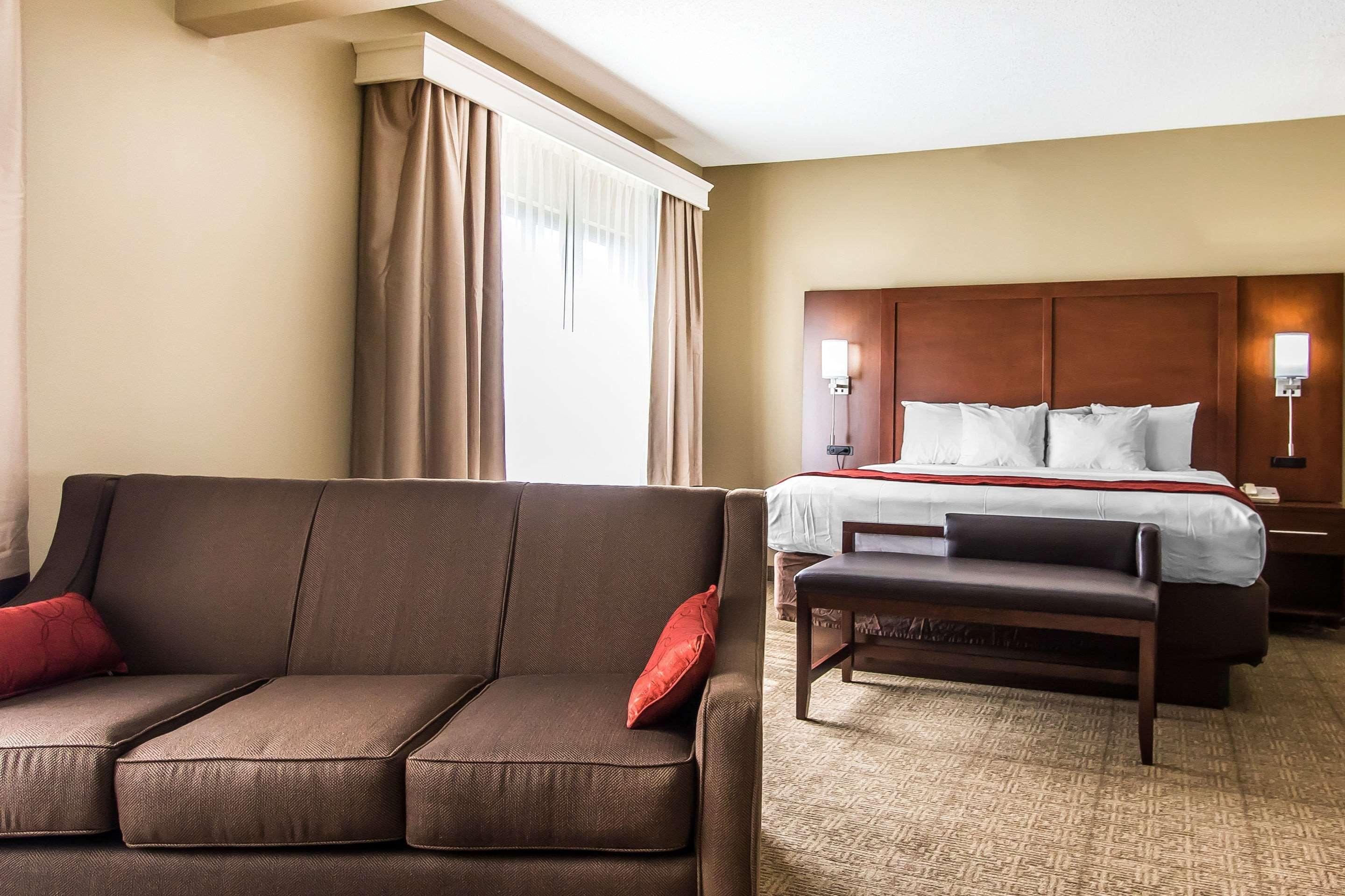 Comfort Suites Effingham Exteriör bild